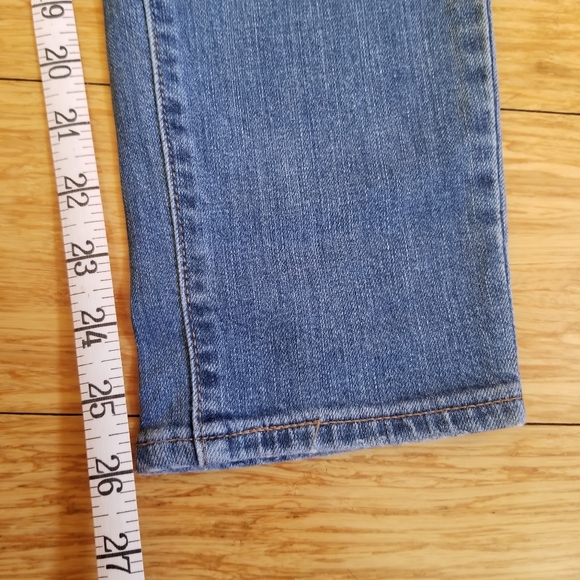 Women's Levi's 711 Medium Wash Skinny Denim Jeans Size 30 - Picture 8 of 12